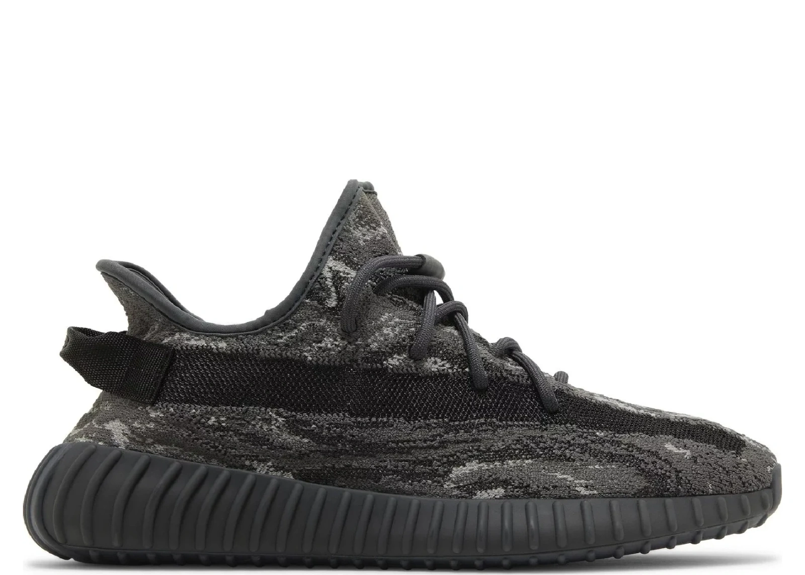 Yeezy Boost 350 V2 Dark Salt — render oficial