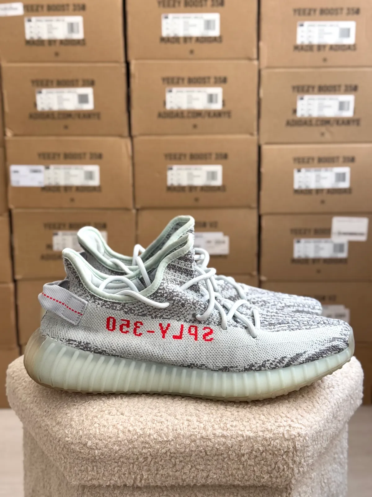 Yeezy Boost 350 V2 Blue Tint — mărimea 44 — foto 4