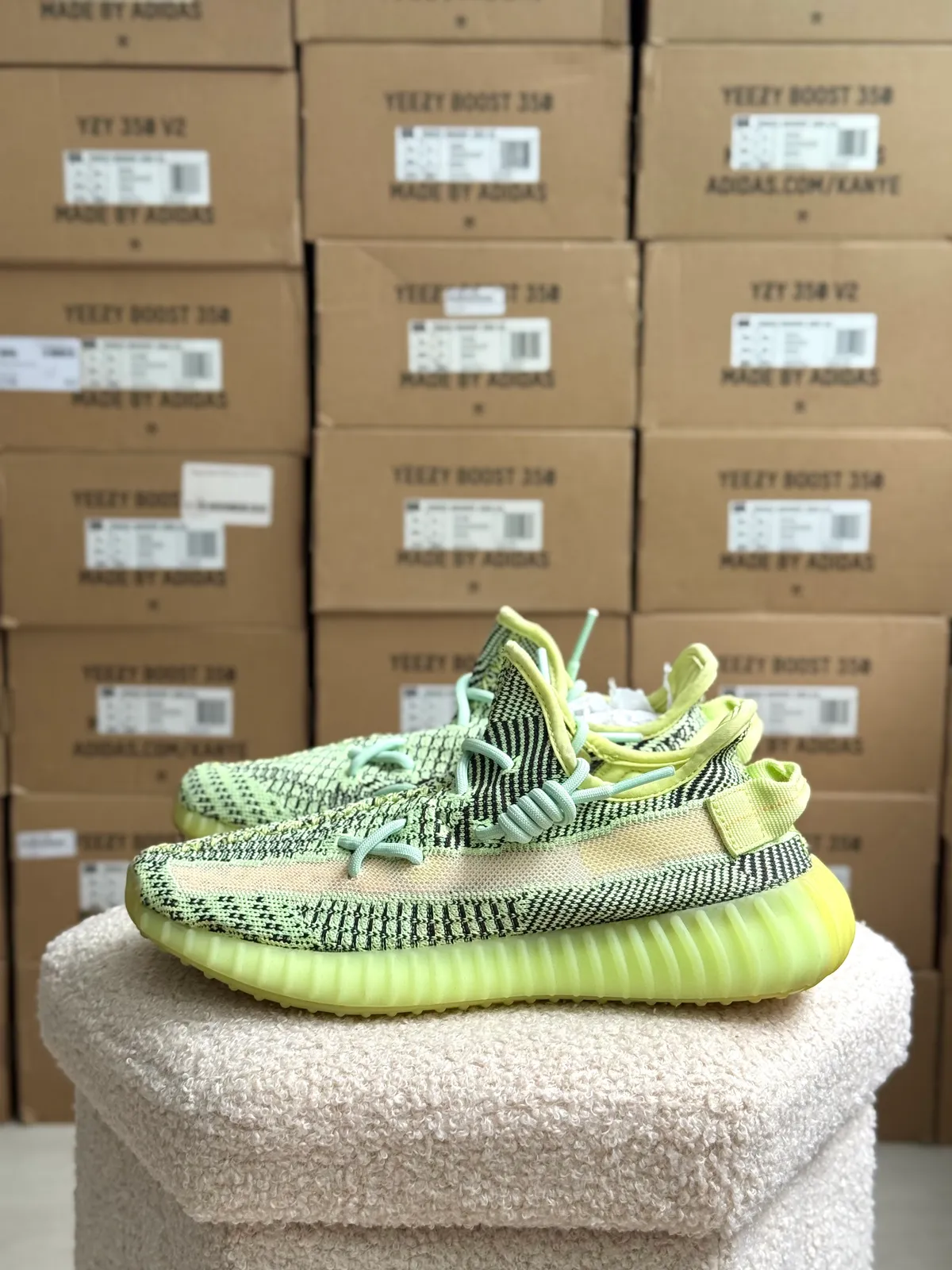 Yeezy Boost 350 V2 Yeezreel — mărimea 40 — foto 1