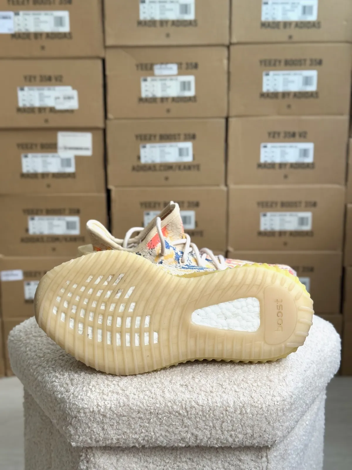 Yeezy Boost 350 V2 MX Oat — mărimea 38 2/3 — foto 2