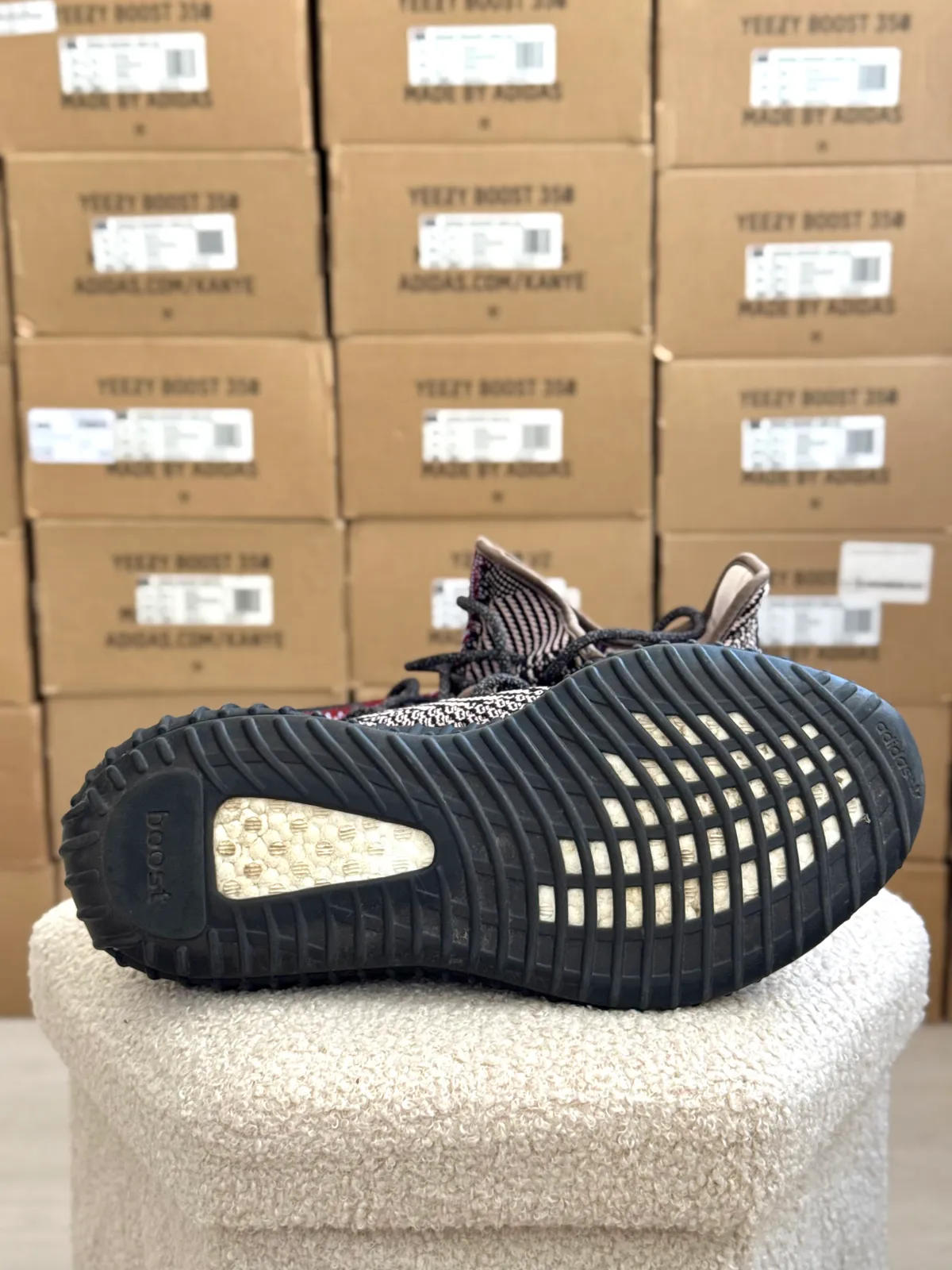 Yeezy Boost 350 V2 Yecheil — mărimea 45 1/3 — foto 6