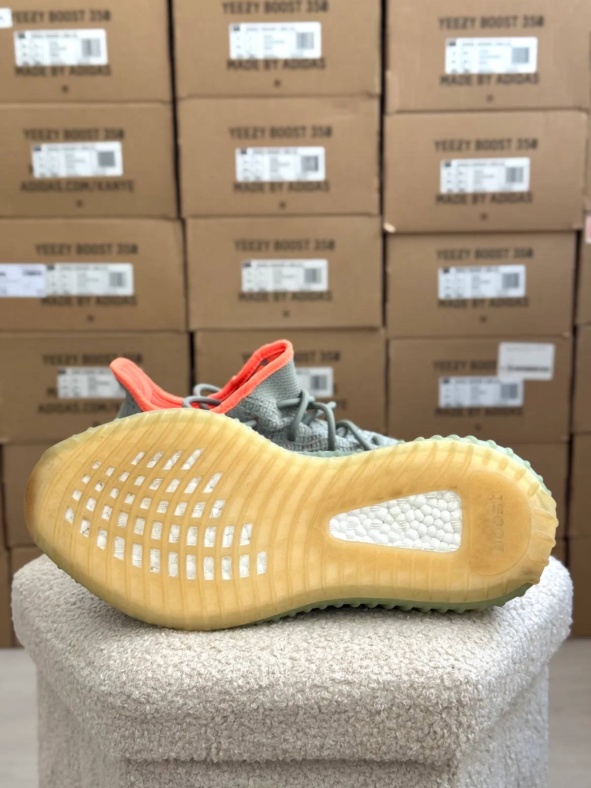 Yeezy Boost 350 V2 Dessert Sage — mărimea 44 — foto 7