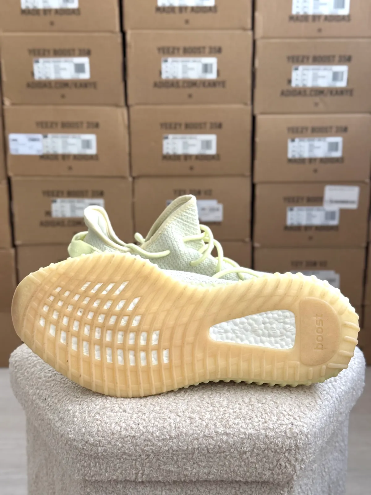 Yeezy Boost 350 V2 Butter — mărimea 44 2/3 — foto 6