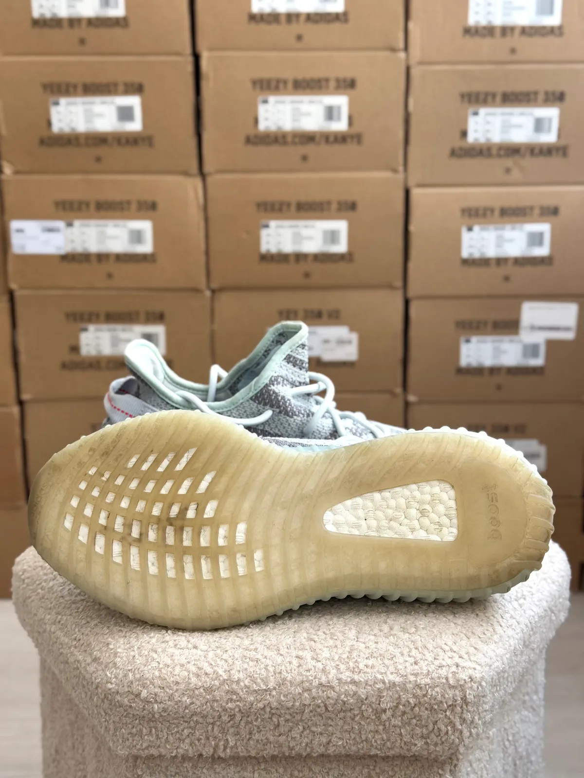 Yeezy Boost 350 V2 Blue Tint — mărimea 44 — foto 6