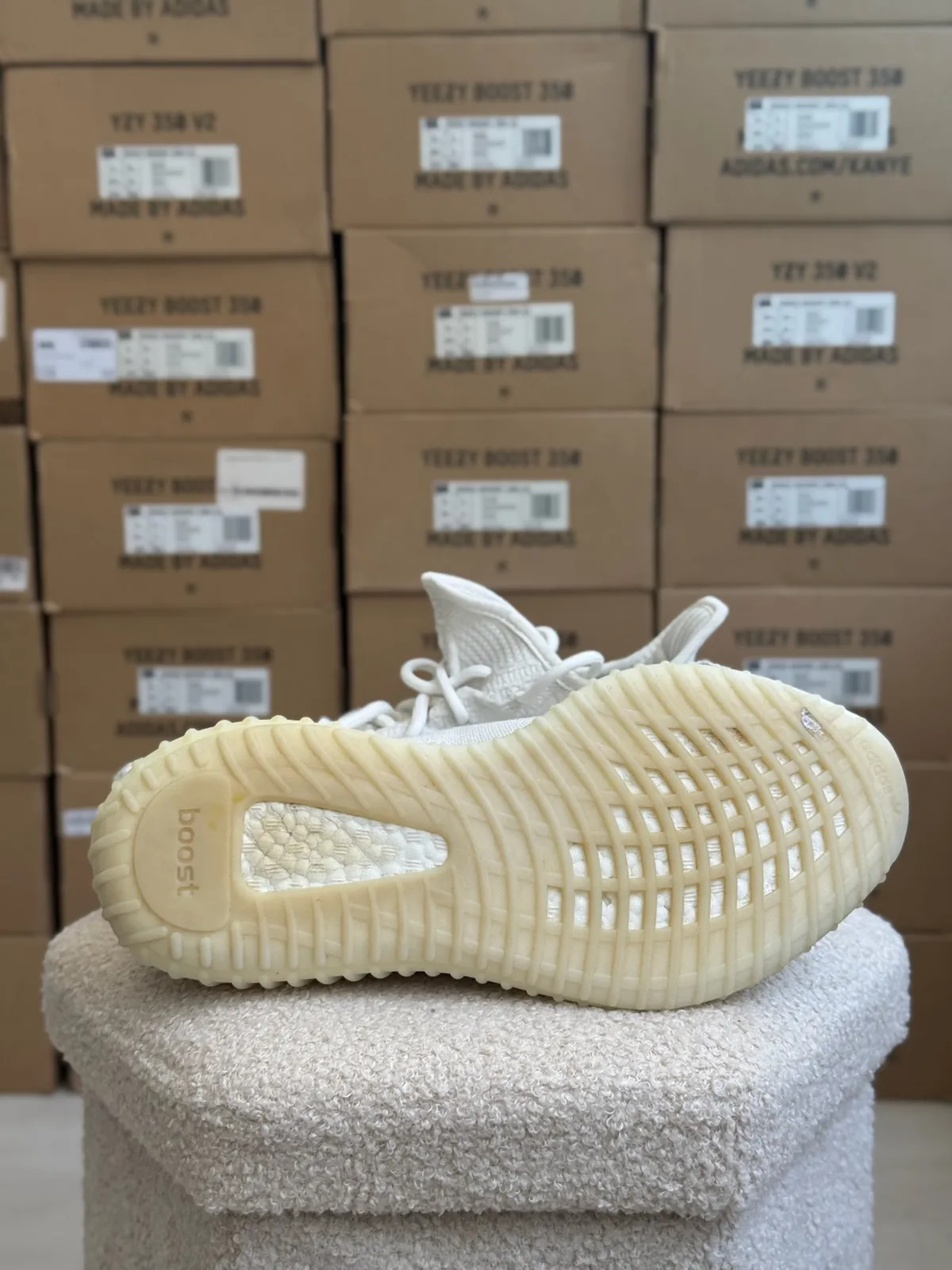 Yeezy Boost 350 V2 Bone — mărimea 45 1/3 — foto 6
