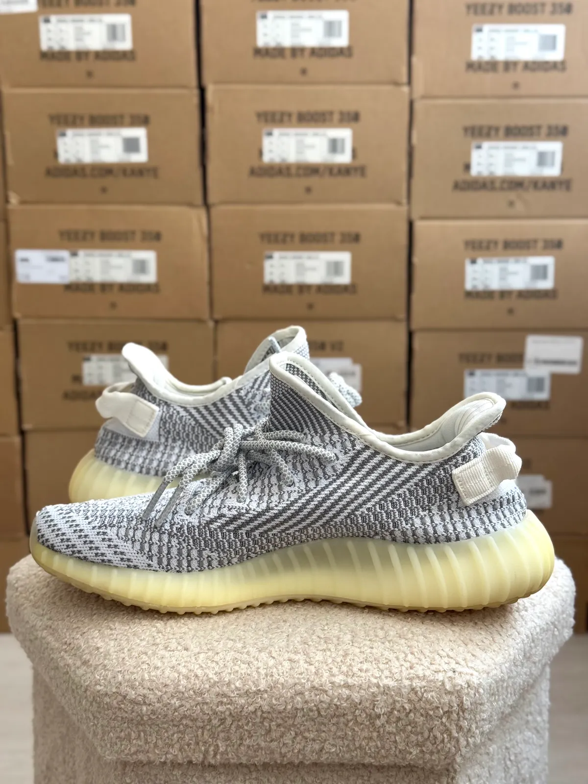 Yeezy Boost 350 V2 Static — mărimea 44 — foto 5