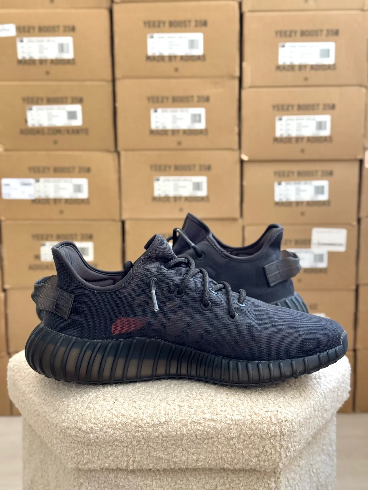 Yeezy Boost 350 V2 Mono Cinder — mărimea 44 — foto 2