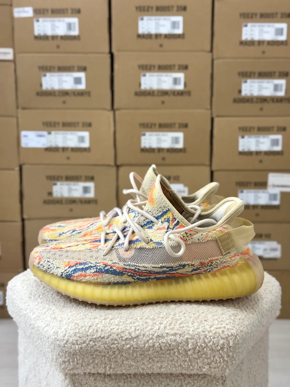 Yeezy Boost 350 V2 MX Oat — mărimea 41 1/3 — foto 1