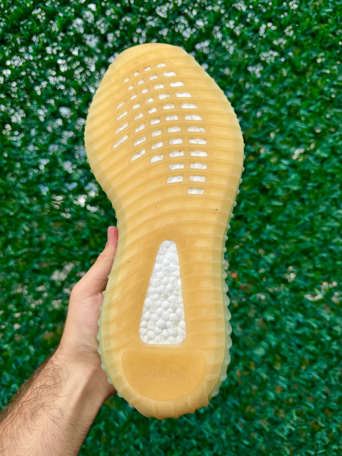 Yeezy Boost 350 V2 Dessert Sage — mărimea 44 — foto 2