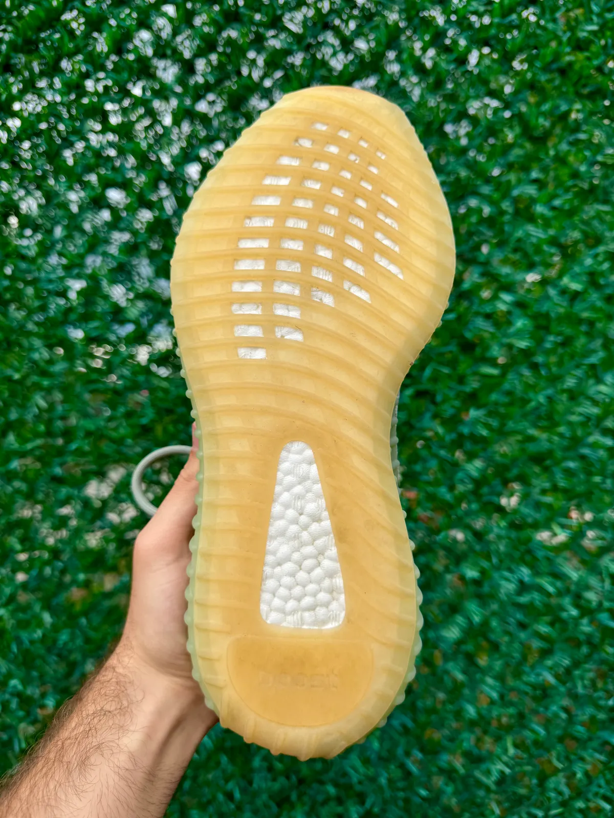 Yeezy Boost 350 V2 Dessert Sage — mărimea 44 — foto 3