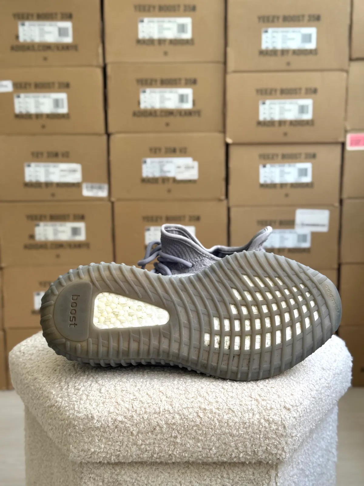 Yeezy Boost 350 V2 Steel Grey — mărimea 41 1/3 — foto 7