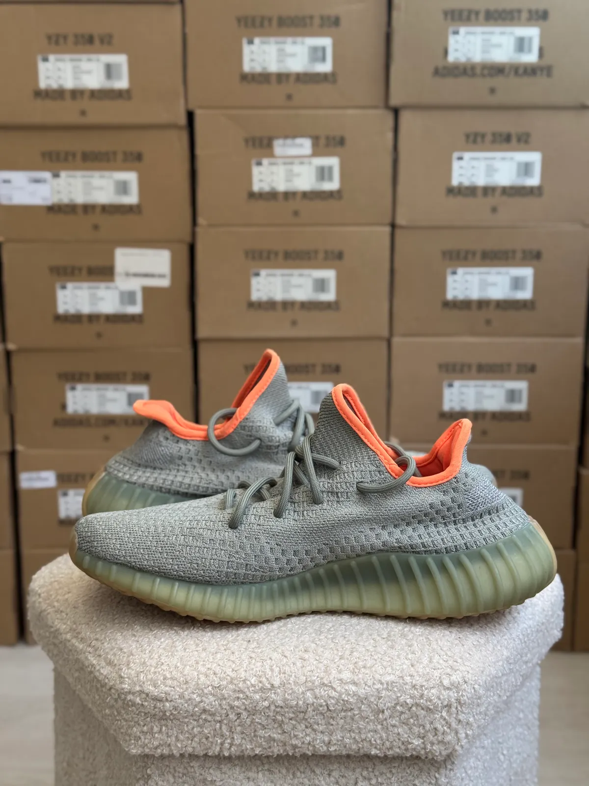 Yeezy Boost 350 V2 Dessert Sage — mărimea 43 1/3 — foto 5
