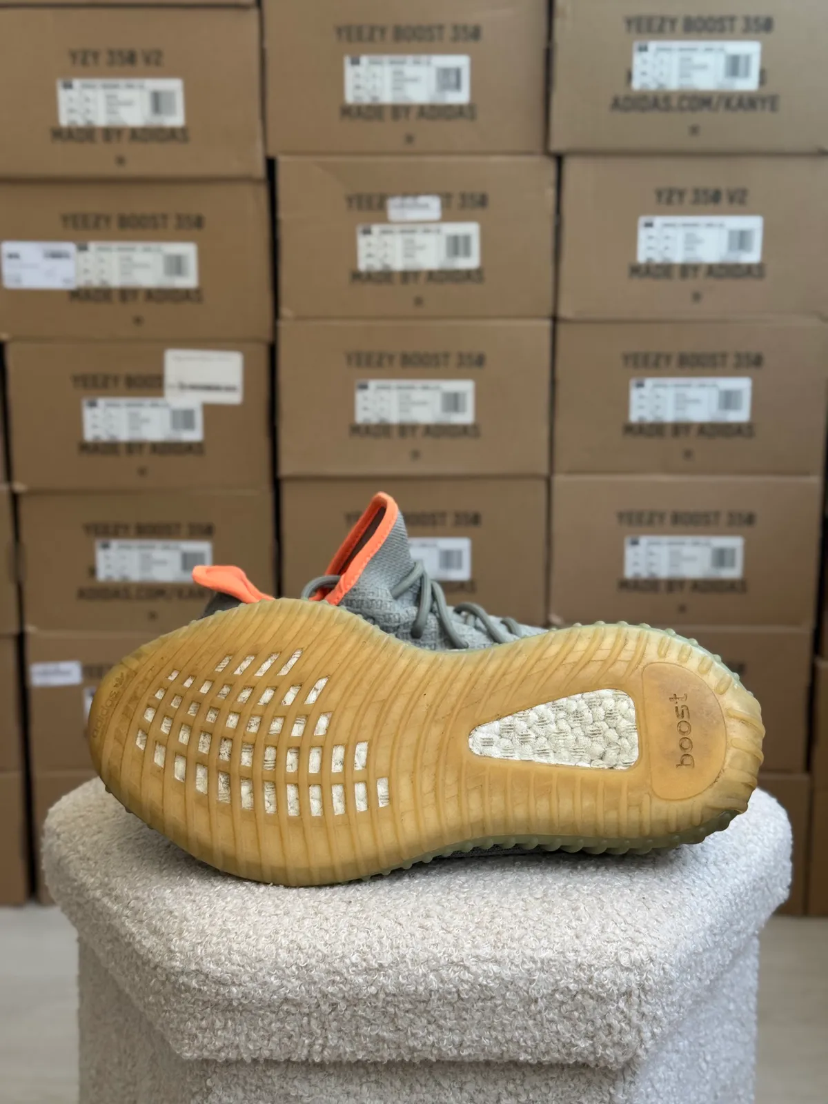 Yeezy Boost 350 V2 Dessert Sage — mărimea 43 1/3 — foto 7