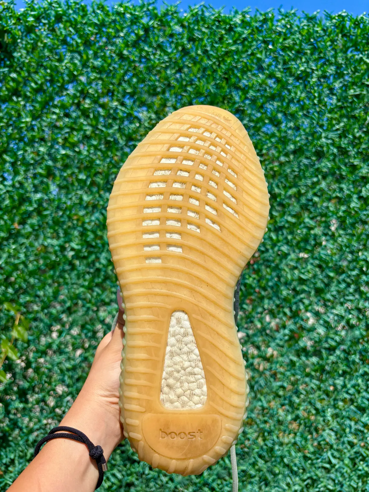 Yeezy Boost 350 V2 Dessert Sage — mărimea 43 1/3 — foto 3