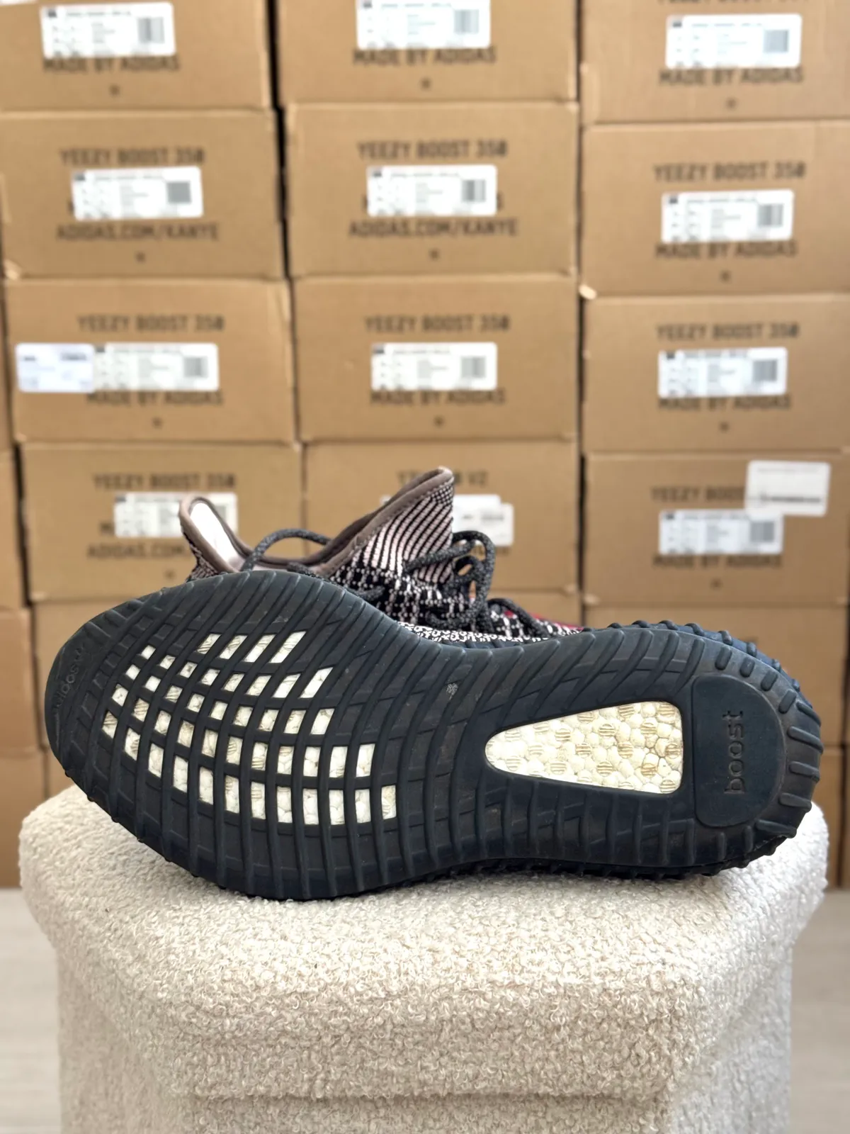 Yeezy Boost 350 V2 Yecheil — mărimea 45 1/3 — foto 7